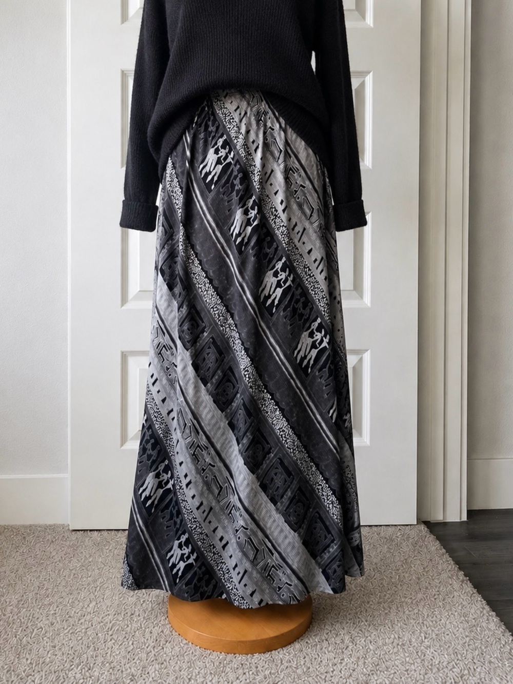 Vintage 90s Salt Tropical Wear Carole Little Maxi Skirt Black Gray Abstract